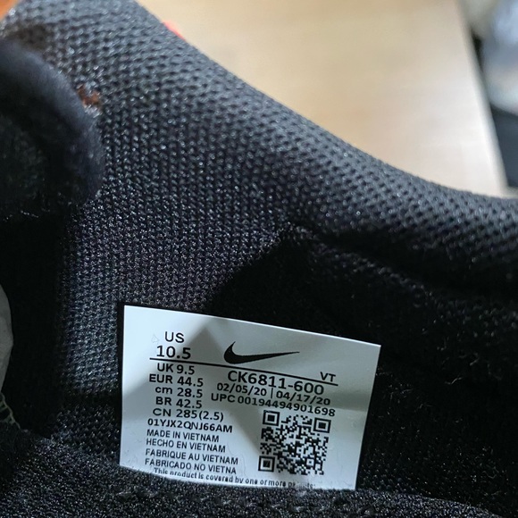 Nike Air Max - Picture 4 of 5